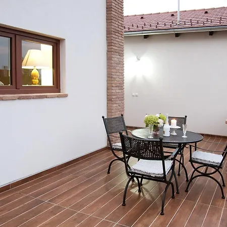 Apartment Anita Gyenesdiás